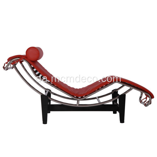 Le Corbusier LC4 Chaise Lounge i rødt læder